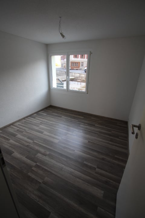 Zu verkaufen MFH mit 4 Wohnungen frisch saniert 21