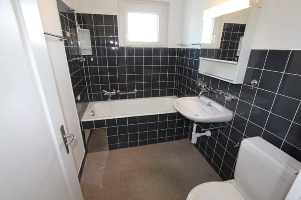 Zu vermieten 4.5 Zi.-Wohnung mit Balkon 4