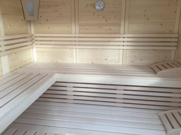 Attraktives 6.5 Zimmer EFH mit Schwimmbad & Sauna 11