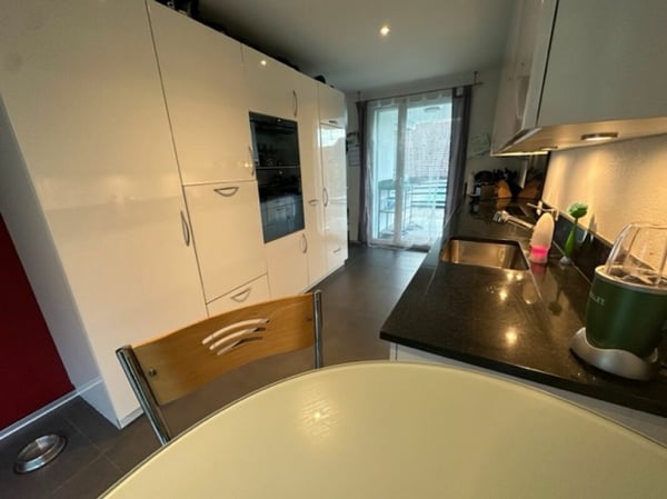 Attraktives 6.5 Zimmer EFH mit Schwimmbad & Sauna 7