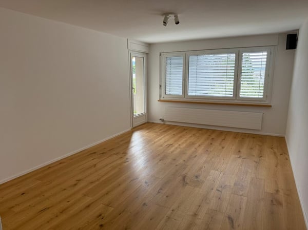 Schön renovierte Wohnung (mit Lift) an ruhiger Lage 10