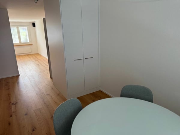 Schön renovierte Wohnung (mit Lift) an ruhiger Lage 15