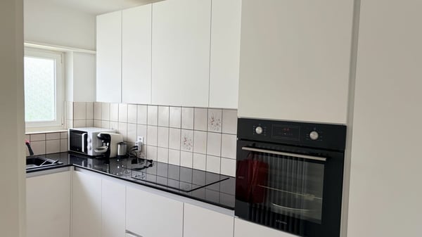 Attraktives Zweifamilienhaus in der Zone W3 11