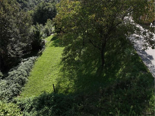 VENDESI TERRENO EDIFICABILE A OGGIO 4