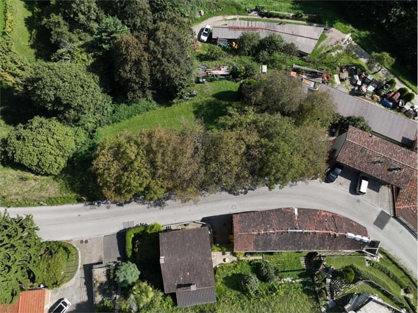 VENDESI TERRENO EDIFICABILE A OGGIO 3