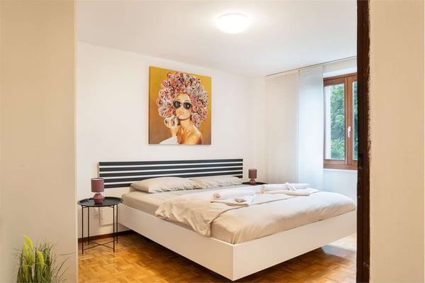 PALAZZINA A REDDITO A COMANO 6