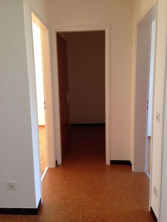 AMPIO 2.5 LOCALI A LUGANO - PREGASSONA 7