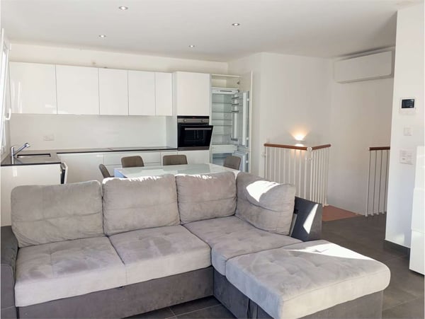 APPARTAMENTO MODERNO CON GIARDINO A LUGAGGIA 1