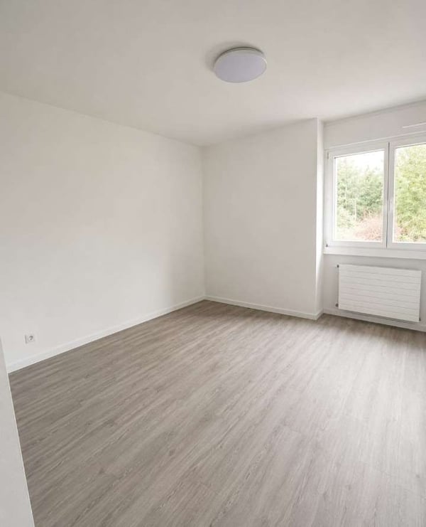 4.5 LOCALI A MENDRISIO - SPAZIO, LUMINOSITÀ E COMFORT A PREZZO IMBATTI 7