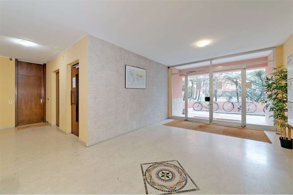Chiasso - Palazzina residenziale a reddito con elevato potenziale d'in 6