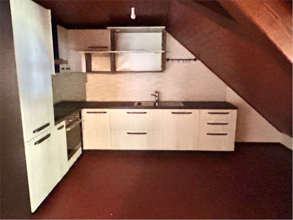 RIVA SAN VITALE: 3  MANSARDATO 5