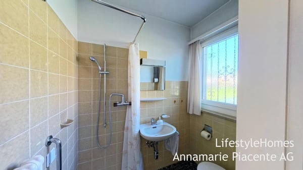 REIHENEINFAMILIENHAUS 6