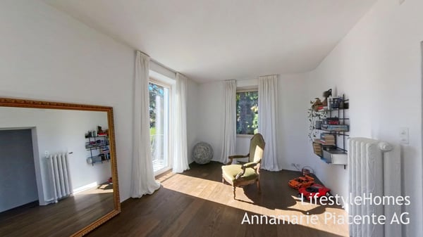 VILLA MIT SEESICHT 5