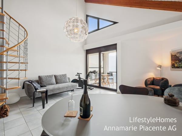 ATTRAKTIVE ZWEITWOHNUNG IN ORSELINA 1