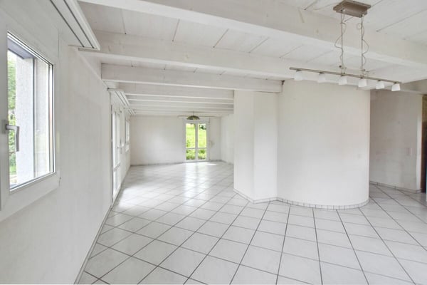 6.5 Zimmer-Einfamilienhaus mit Einliegerwohnung 2