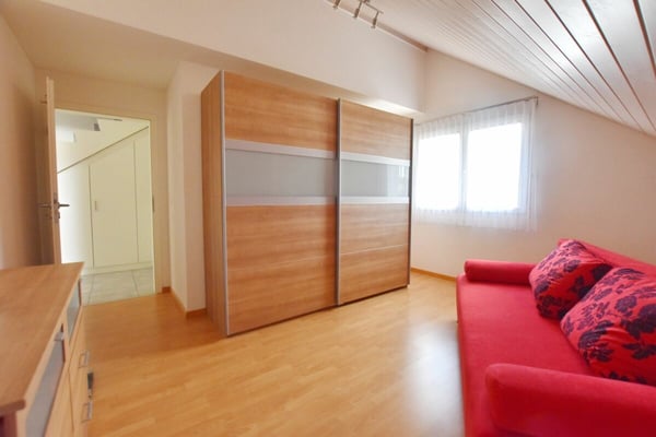 4.5 Zimmer Dachwohnung mit ausgebautem Estrich 6