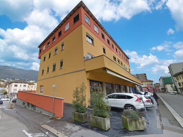 Modernes 2.5-Zimmer-Wohnung in Chiasso - Vermietungsmöglichkeit 5