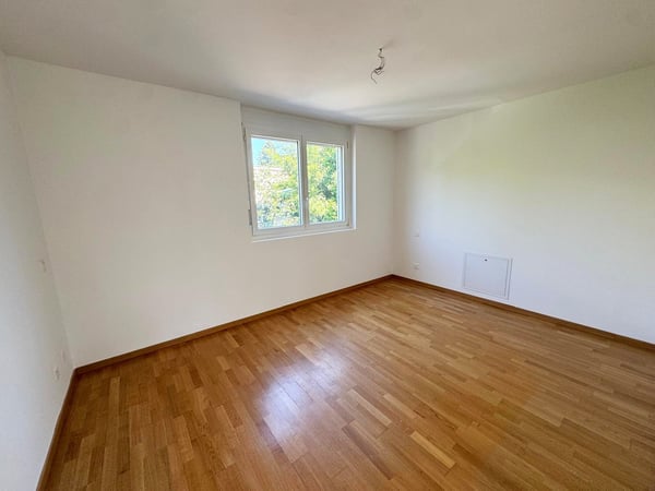 Villetta unifamiliare in vendita a Stabio – 4 locali con balcone e vista verde 15