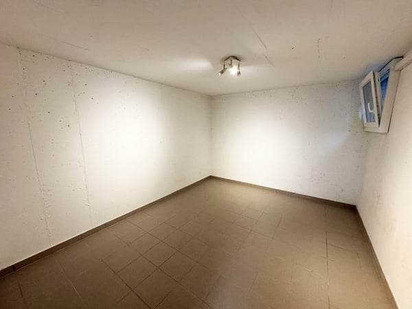 Villetta unifamiliare in vendita a Stabio – 4 locali con balcone e vista verde 34