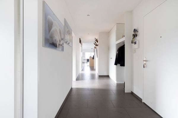 Grosszügige 1.5 Zimmerwohnung in der obersten Etage 5