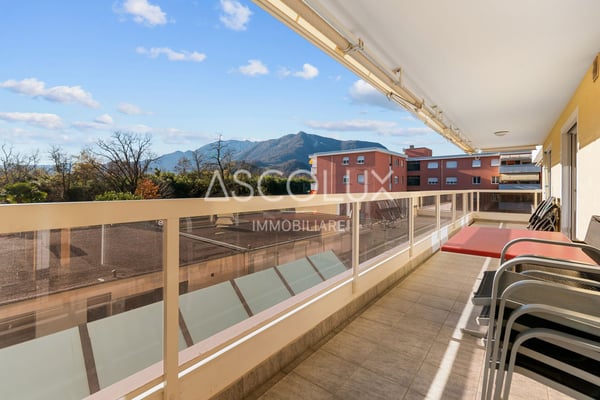 Appartamento 1.5 locali con ampia terrazza e vista aperta - possibile come appartamento di vacanza | FERIENWohnung mit 1.5 Zimmern, großer Terrasse und freier Aussicht 8