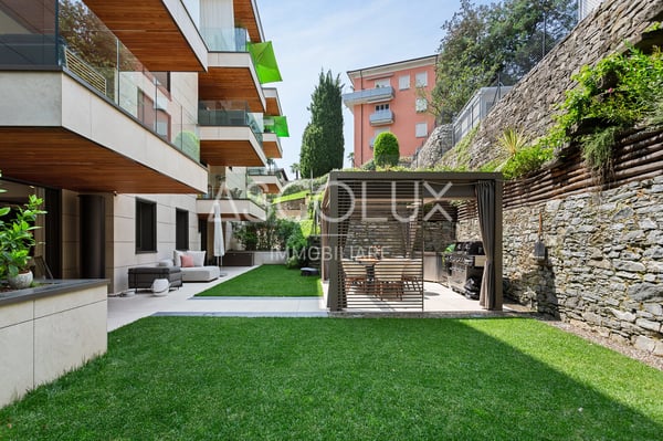 Esclusivo appartamento con giardino di 1.5 locali con climatizzazione completa | Exklusive 1.5-Zimmer-Gartenwohnung mit vollständiger Klimatisierung 2