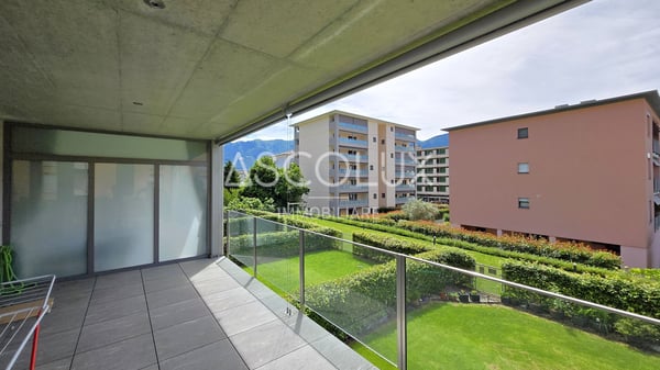 4.5-Zimmer-Wohnung im 1. Obergeschoss mit großer Terrasse 1