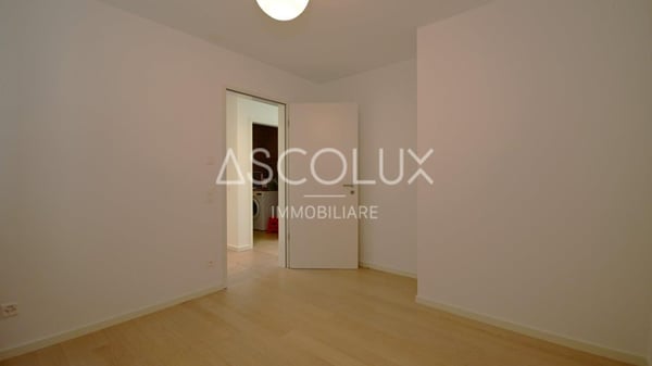 3.5-Zimmer-Wohnung mit Panoramablick und Seesicht 21