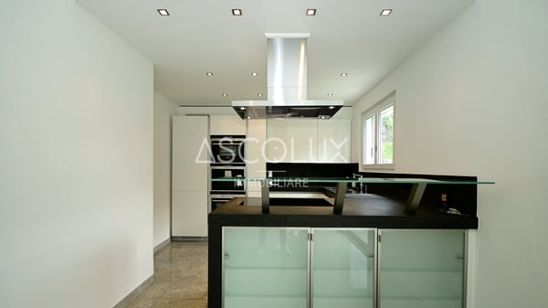 Hübsches 4.5-Zimmer-Einfamilienhaus mit Garten und Pool in ruhiger Wohnlage 13