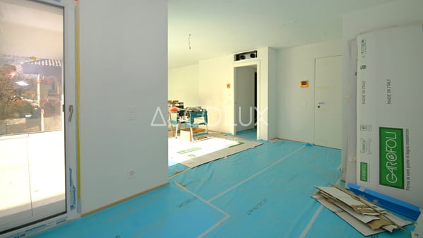 MODERNE 2.5-Zimmer-Wohnung in neuer Überbauung 12