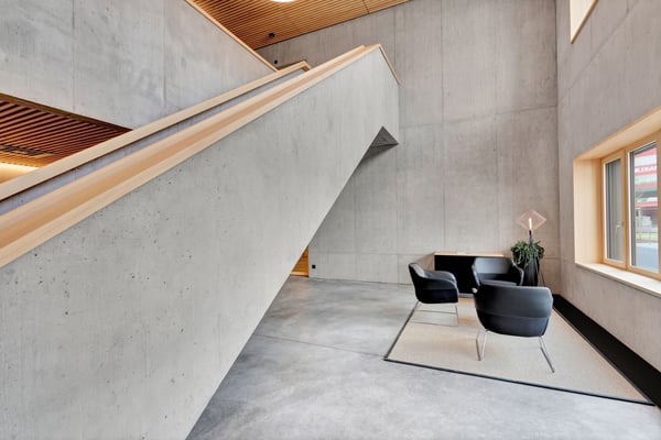 Büro-/Praxisflächen verschiedenster Grössen in renommiertem Geschäftshaus 3