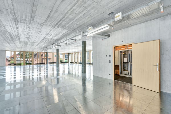 Büro-/Praxisflächen verschiedenster Grössen in renommiertem Geschäftshaus 10