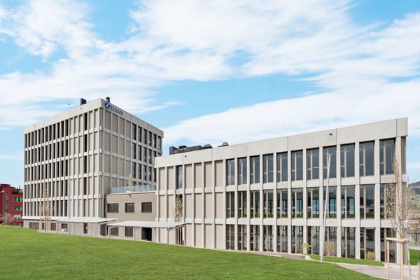 Modernes Geschäftshaus mit Charakter - Flächen in diversen Grössen 1