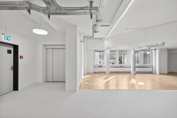 Viel Platz. Vielseitige Möglichkeiten. Ihre neue Produktions- oder Lagerfläche! 10