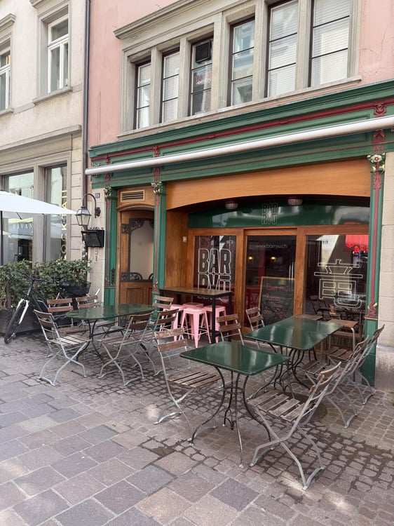 Restaurant im Herzen der historischen Altstadt Schaffhausen 1