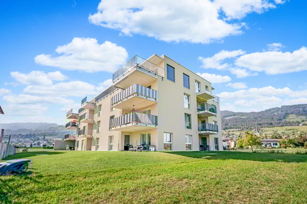 Moderne und ansprechende Neubauwohnung an ruhiger und idyllischer Lage! 1