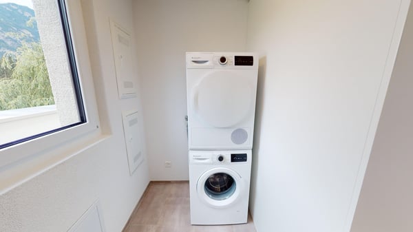 1.5 Zimmerwohnung in Cazis 8