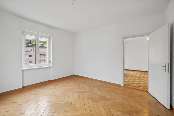 Charmante 6 Zimmerwohnung an zentrumsnaher Lage! 8