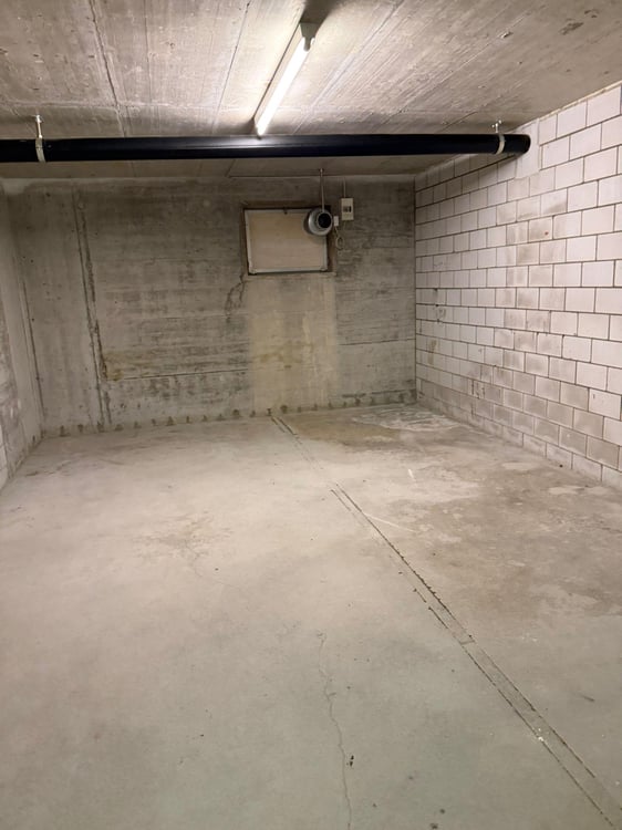 Bastelraum zu vermieten 2. Obergeschoss links 6