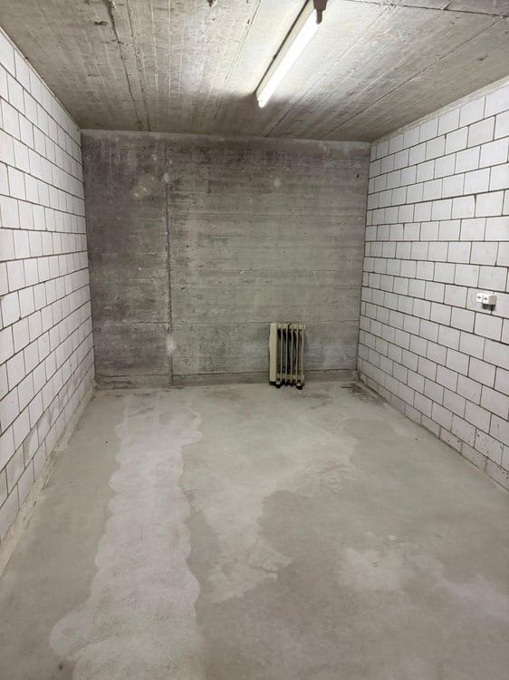 Bastelraum zu vermieten 2. Obergeschoss links 7