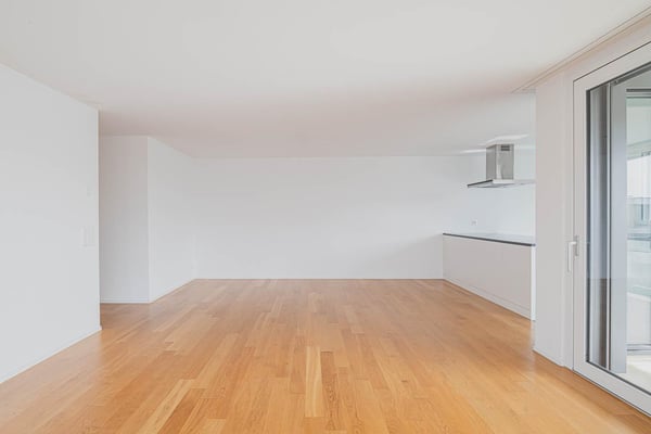 Schöne und helle 4.5 Zimmerwohnung in Kloten zu vermieten 6