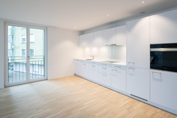 Moderne 2.5-Zimmer-Wohnung im Herzen von Neuhausen! 2