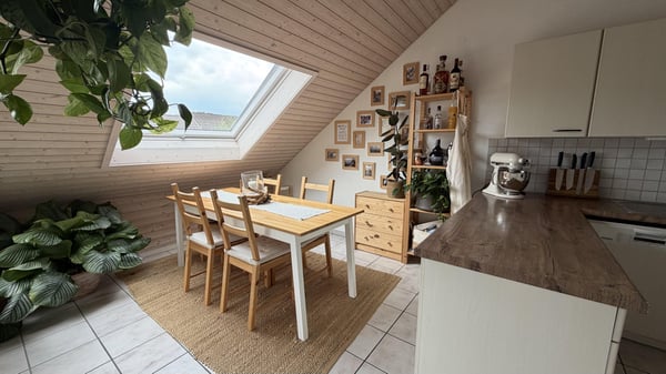 Befristet bis 28.02.2030 / 3.5 Zimmerwohnung in Tann 3