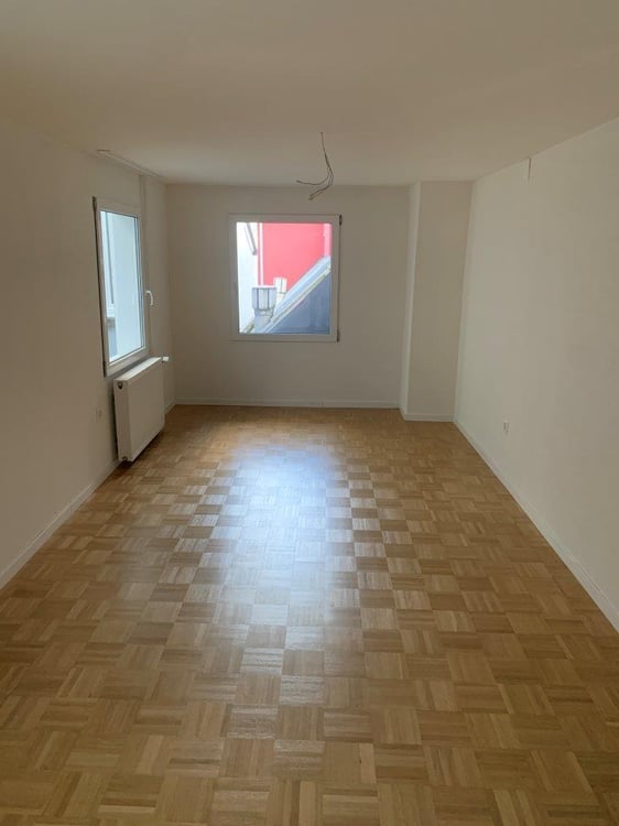 Geräumige 4.5 Zimmer Wohnung mit Blick auf den See 11