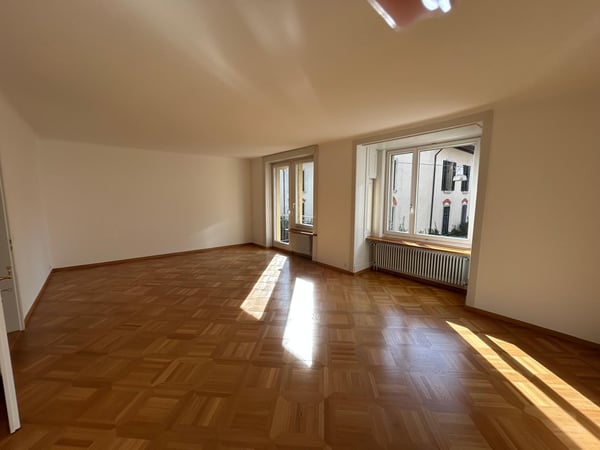 Grosszügige 3-Zimmerwohnung im beliebten Zürcher Seefeld 3