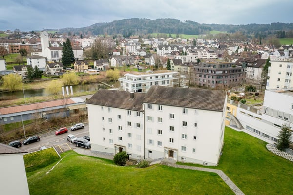 helle 3 Zimmer-Wohnung in Oberuzwil zu vermieten 1