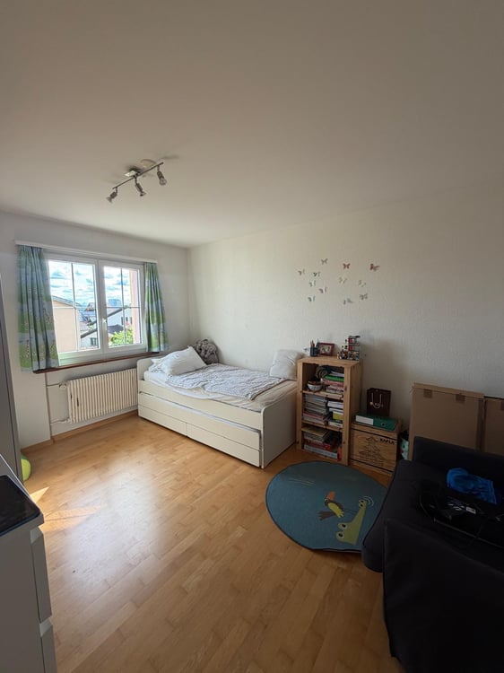 Befristete 5.5-Zimmer-Wohnung an zentraler Lage in Zürich 4
