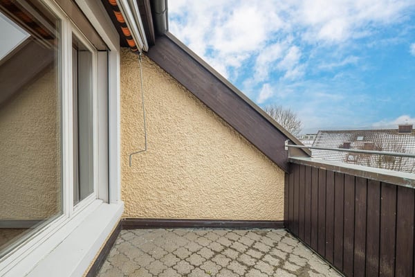 Charmante 2.5-Zimmer-Attika-Wohnung in Brüttisellen zu vermieten / befristet bis 30.11.2027 5