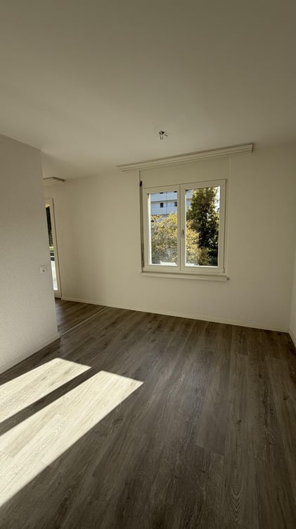 Grosszügige 4.5 Zimmerwohnung in Tann / befristet bis 30.09.2027 4