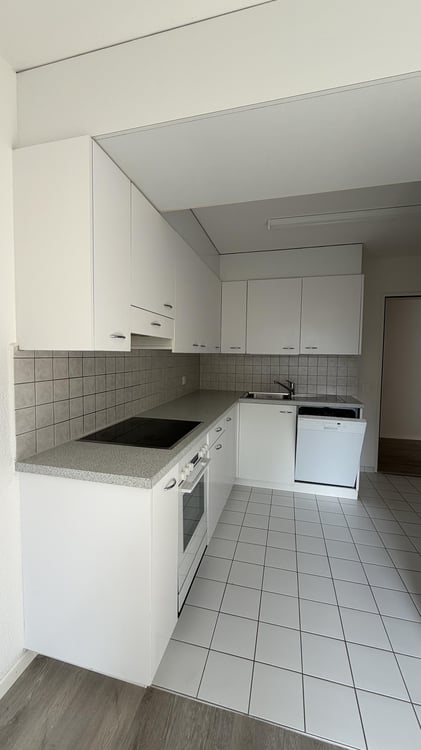 Grosszügige 4.5 Zimmerwohnung in Tann / befristet bis 30.09.2027 2